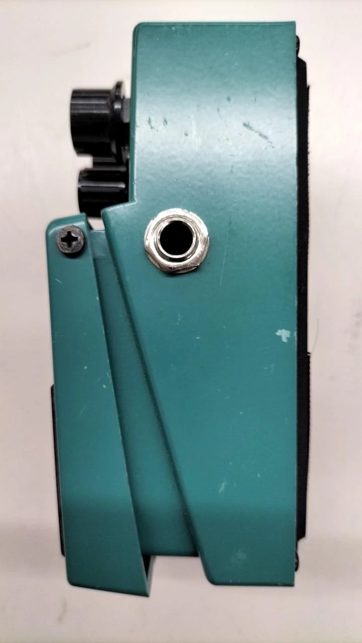 BOSS Tremolo TR-2