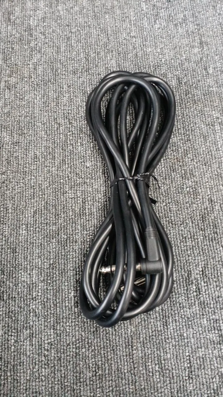 BEHRINGER Tragbares PA-System EUROPORT EPA150