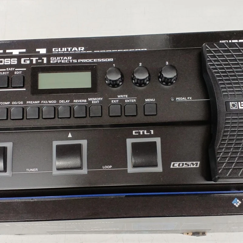 BOSS Multi-Effektgerät GT-1