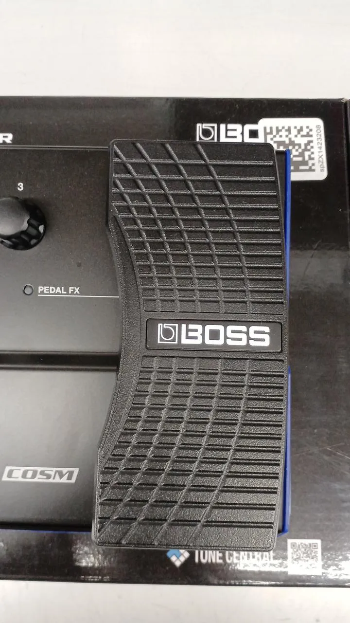 BOSS Multi-Effektgerät GT-1