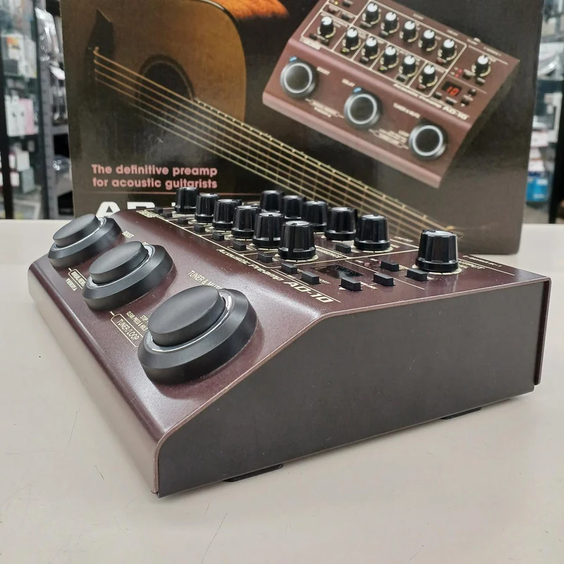 BOSS Akustik-Vorverstärker AD-10