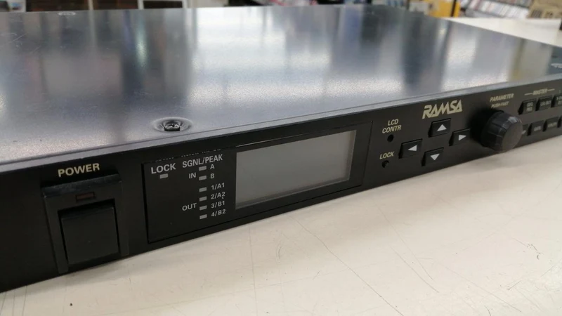 PANASONIC Digital-Multiprozessor WZ-DM35