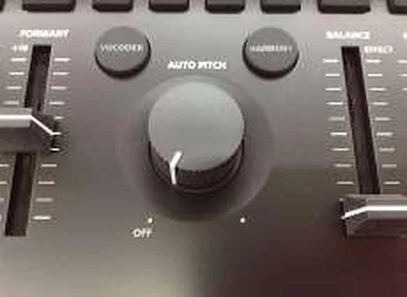 ROLAND Voice Transformers VT-4