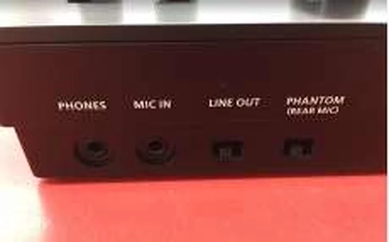 ROLAND Voice Transformers VT-4