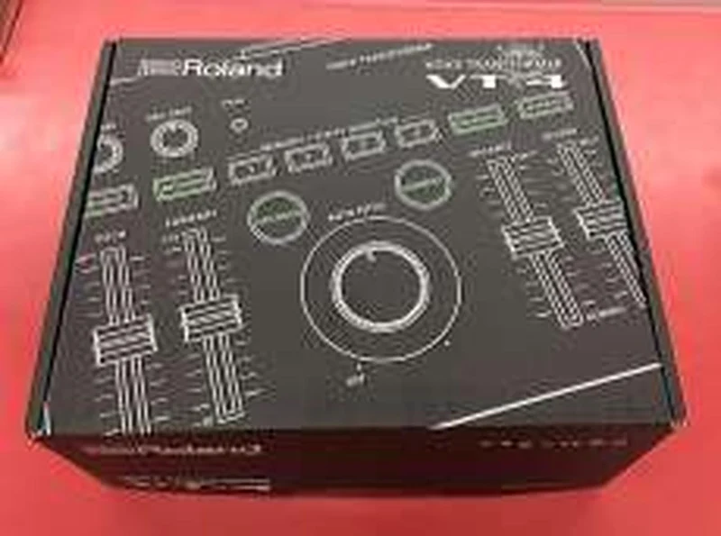 ROLAND Voice Transformers VT-4