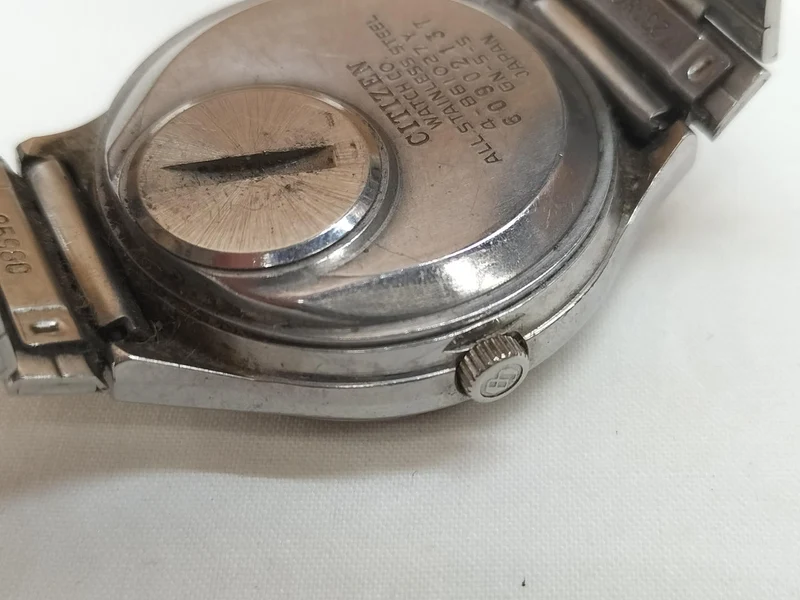 [SCHROTT] CITIZEN Uhr CRYSTRON / 4-86102Y