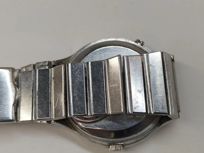 [SCHROTT] CITIZEN Uhr CRYSTRON / 4-86102Y