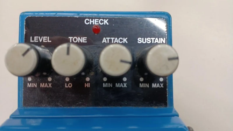 BOSS Effektpedal CS-3