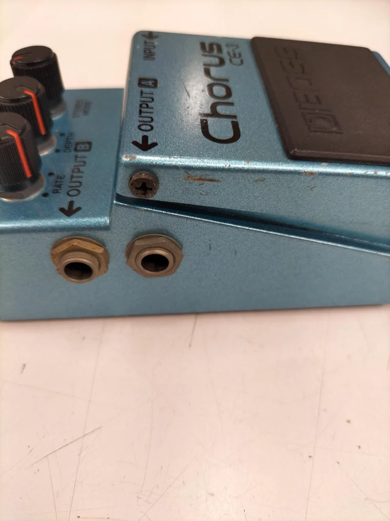 BOSS Effektpedal CE-3