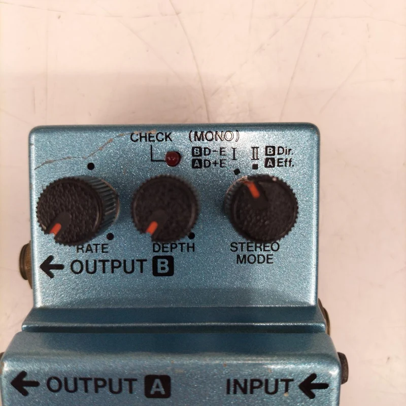 BOSS Effektpedal CE-3
