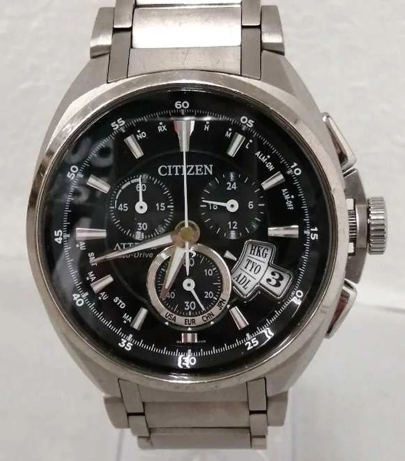 CITIZEN Atessa Solar-Funkarmbanduhr H610-T015581