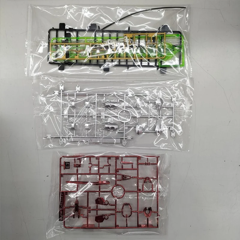 BANDAI RG 1/144 Gundam Epion Gundam Base Limited