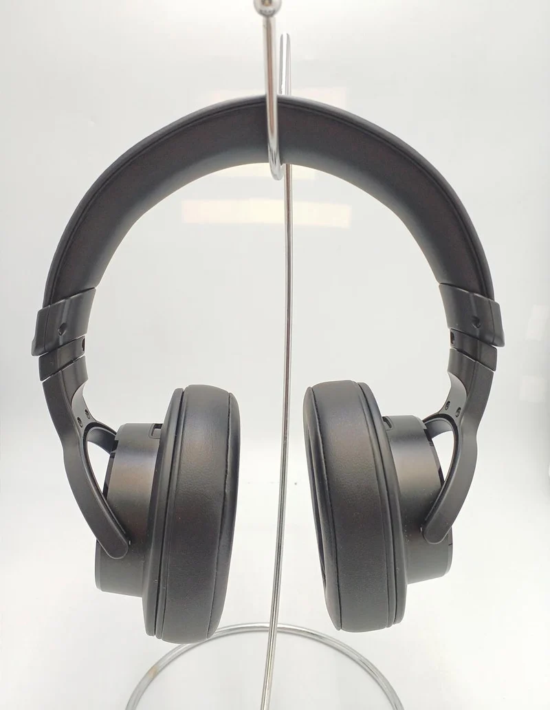 SONY Geschlossener Studio-Monitor-Kopfhörer MDR-M1 Q