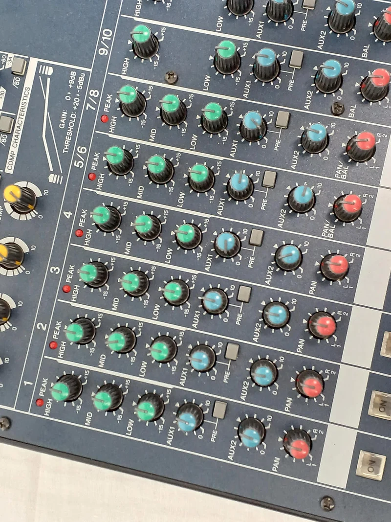 YAMAHA Analogmixer MG124C