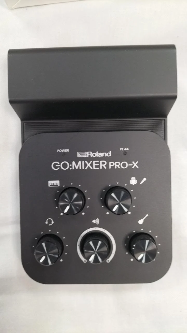 ROLAND Mixer GO:MIXER PRO-X