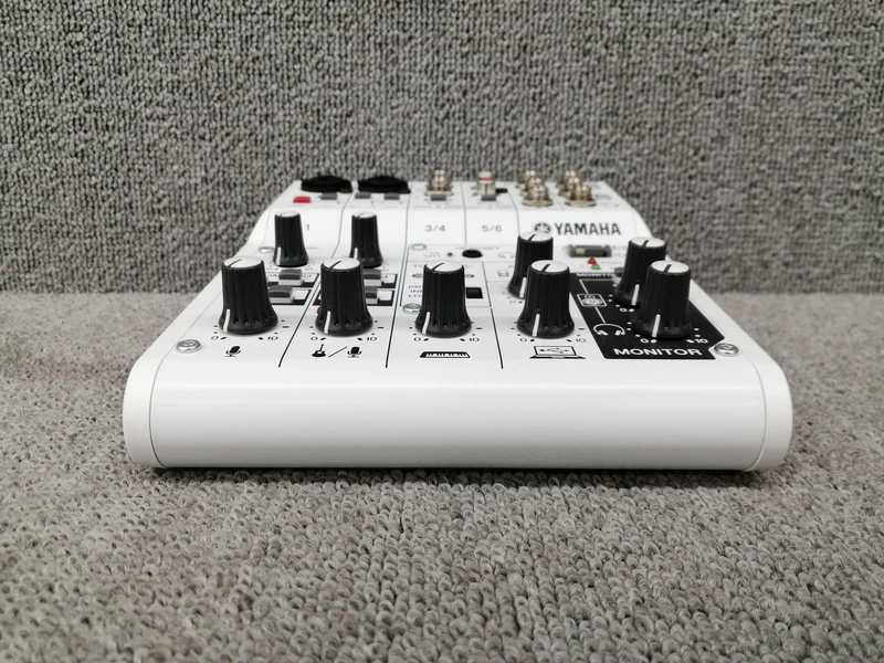 YAMAHA Mixer AG06