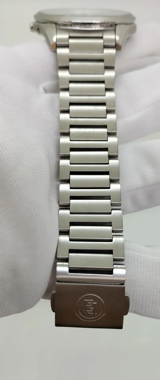 CITIZEN AT0030-60A Radio Solar
