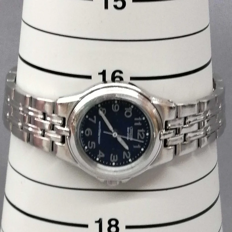 CITIZEN Solar-Armbanduhr E030-K16261CK