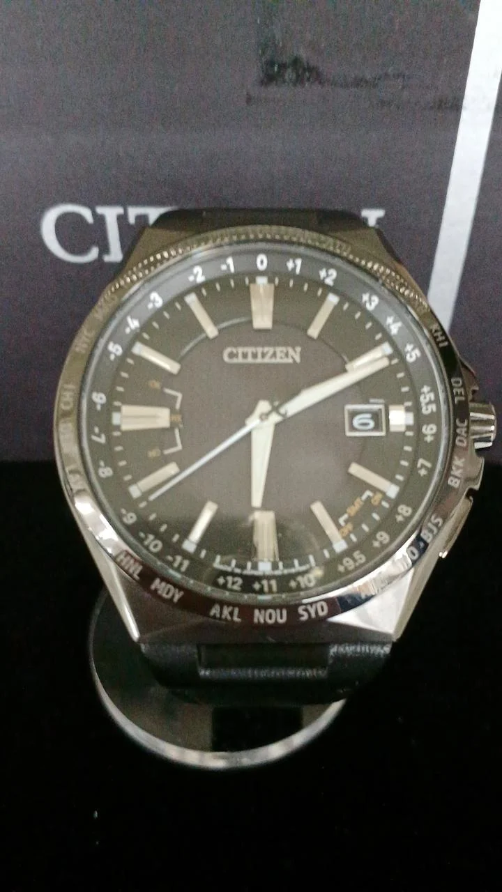 CITIZEN Armbanduhr CB0215-51E