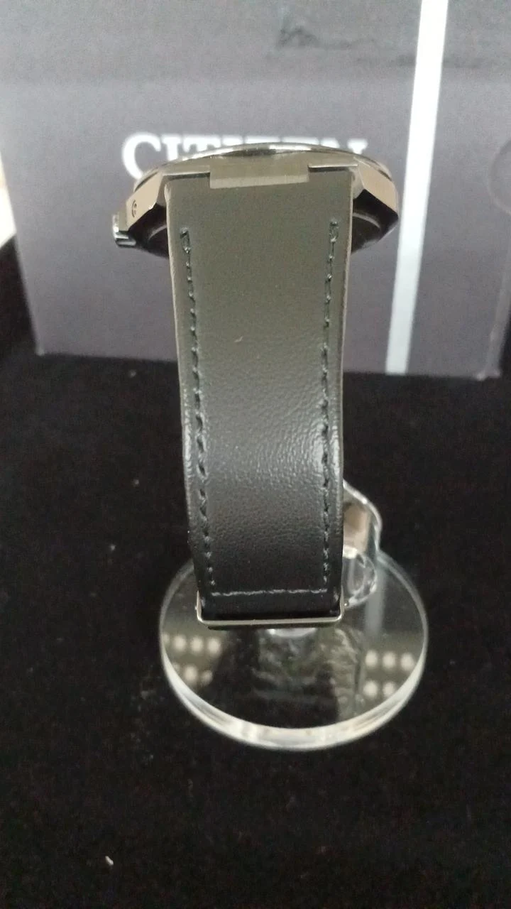 CITIZEN Armbanduhr CB0215-51E