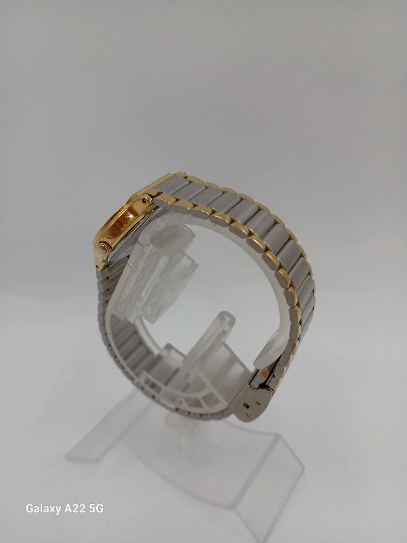 SEIKO ALBA V801-0200