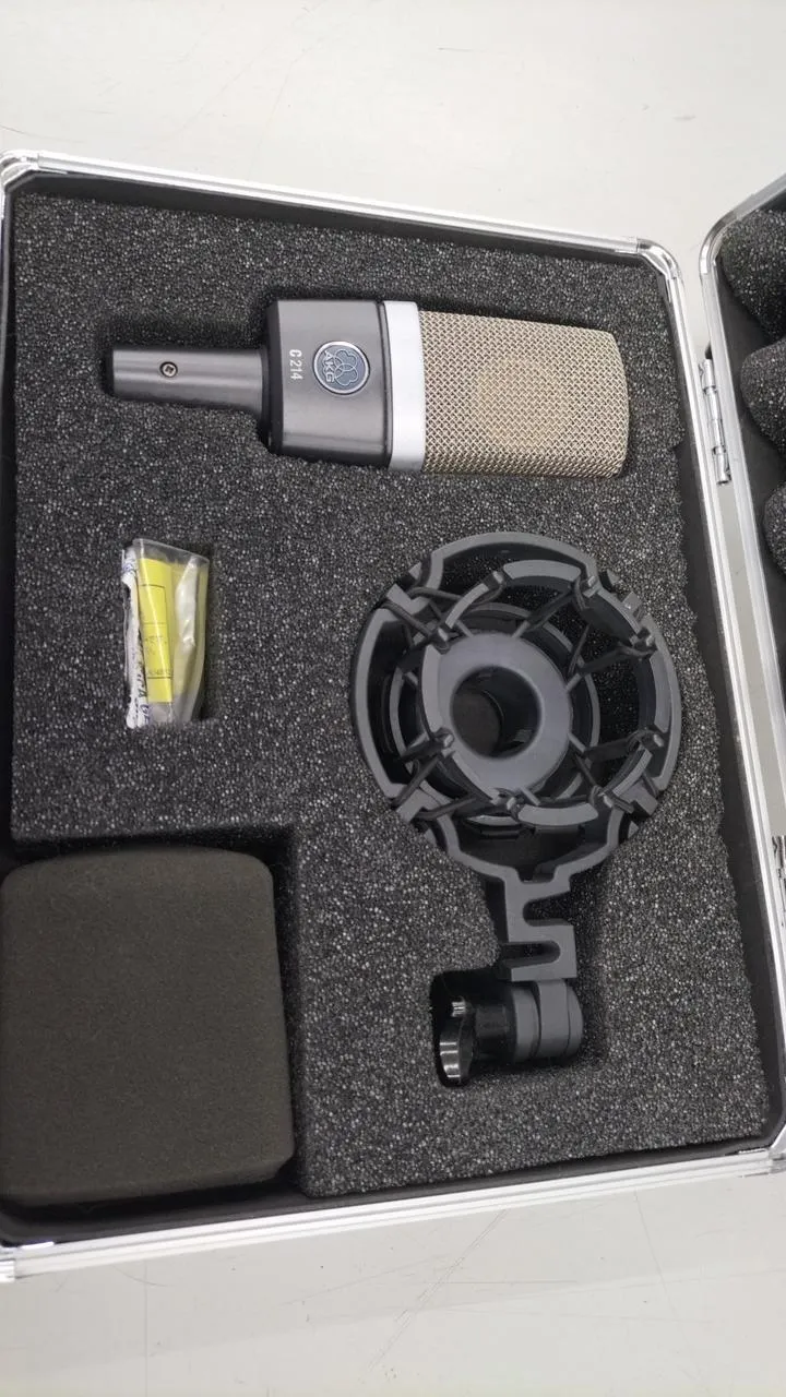 AKG Mikrofon C214