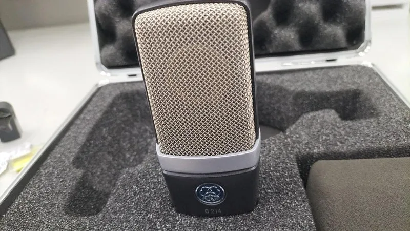 AKG Mikrofon C214