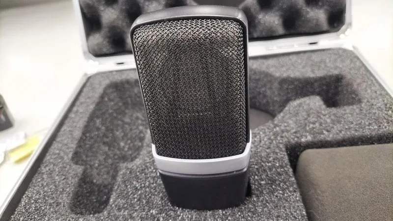 AKG Mikrofon C214