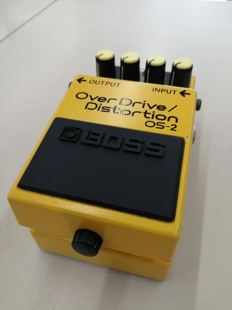 BOSS Effektpedal OS-2