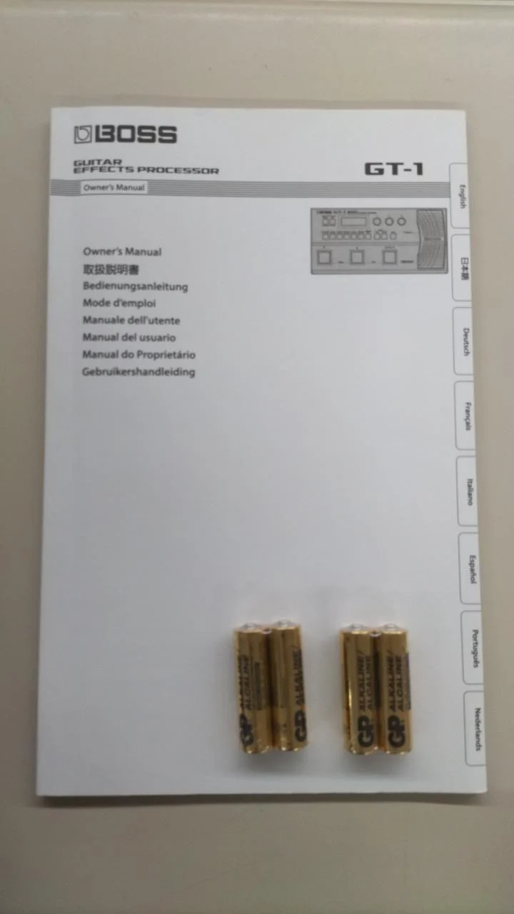 BOSS Multi-Effektgerät GT-1
