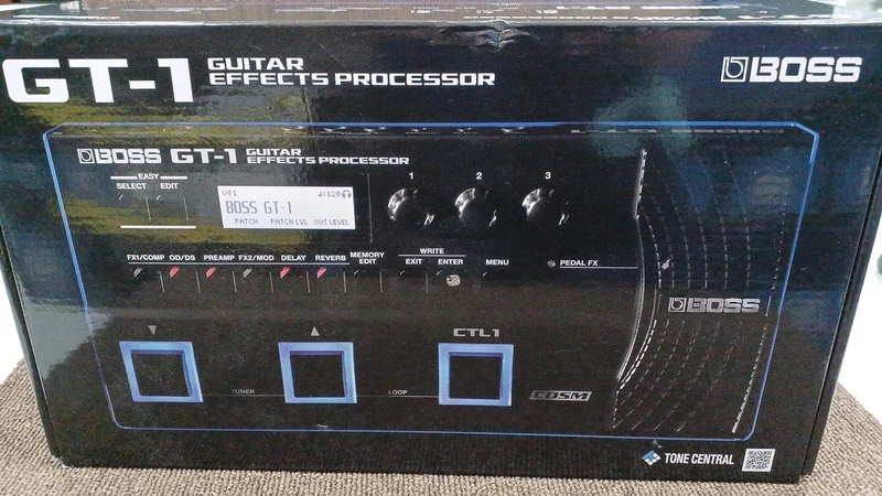 BOSS Multi-Effektgerät GT-1
