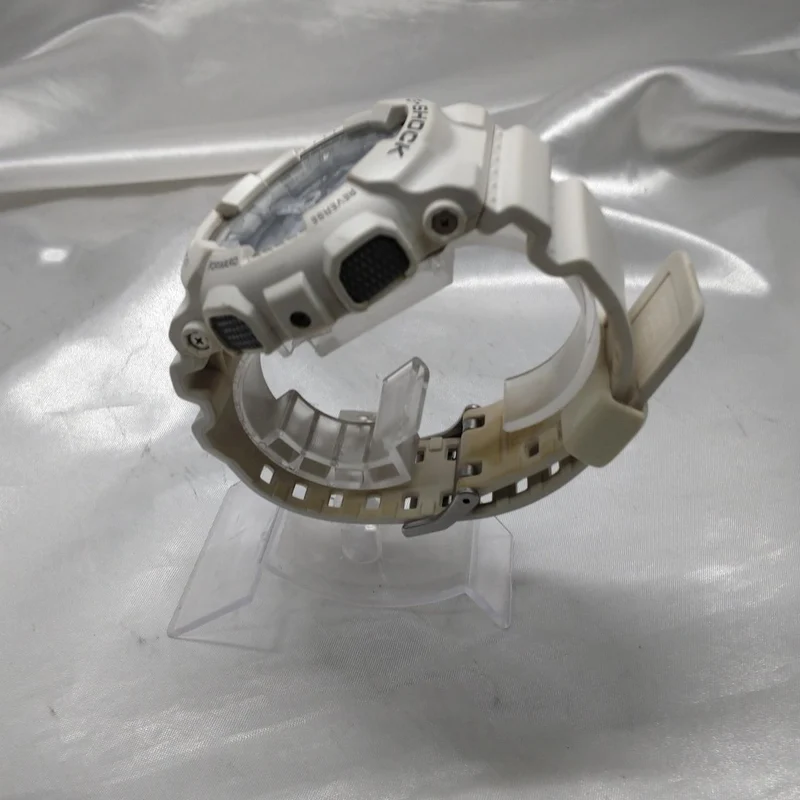 CASIO Digitale Quarzuhr G-SHOCK GA-110C