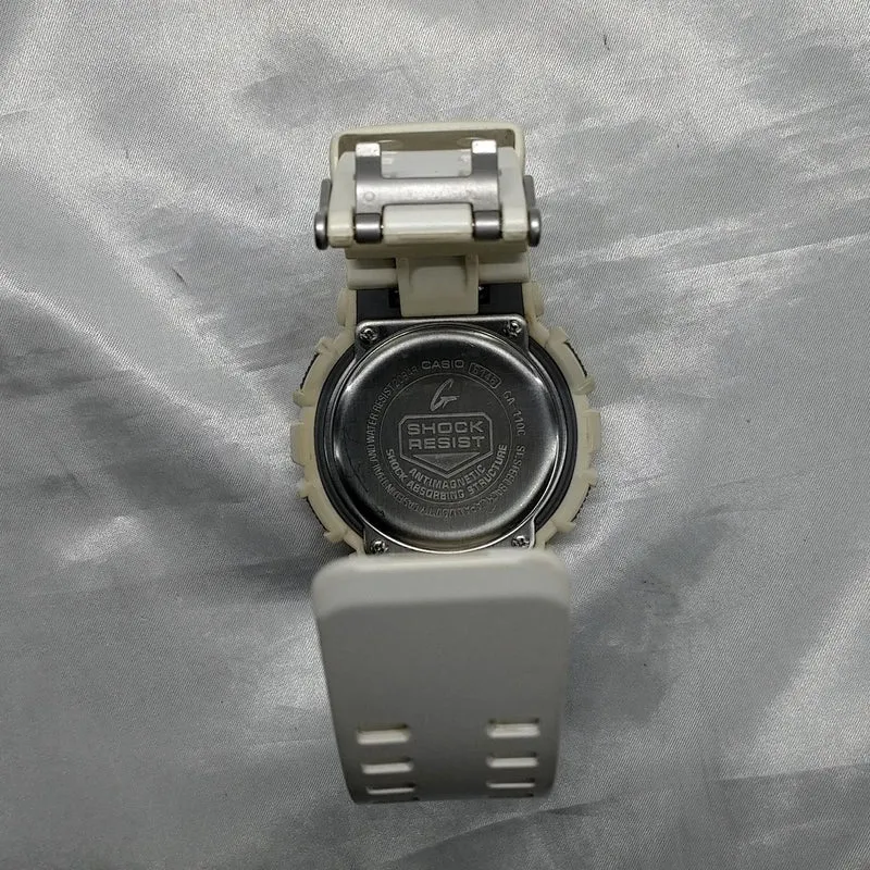 CASIO Digitale Quarzuhr G-SHOCK GA-110C
