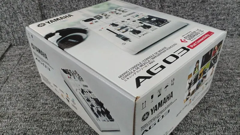 YAMAHA Mixer AG03