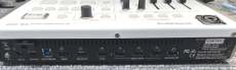 ROLAND Digitalmixer VR-1HD