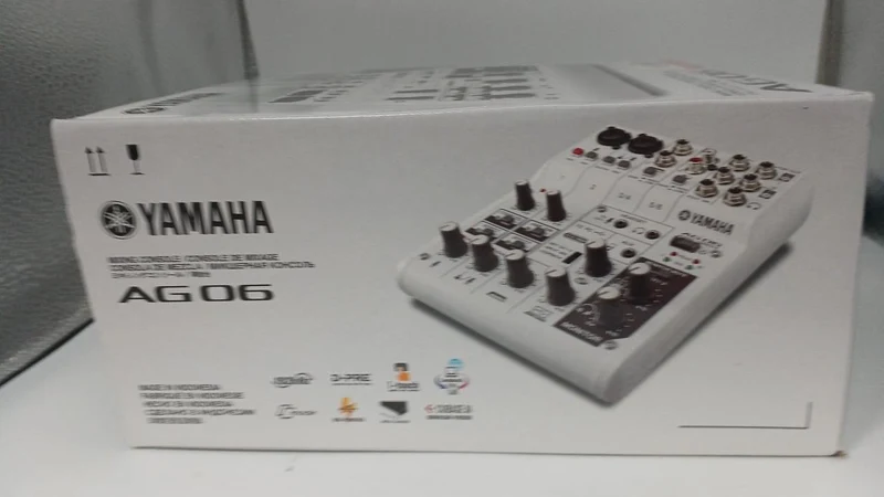 YAMAHA Mixer AG06