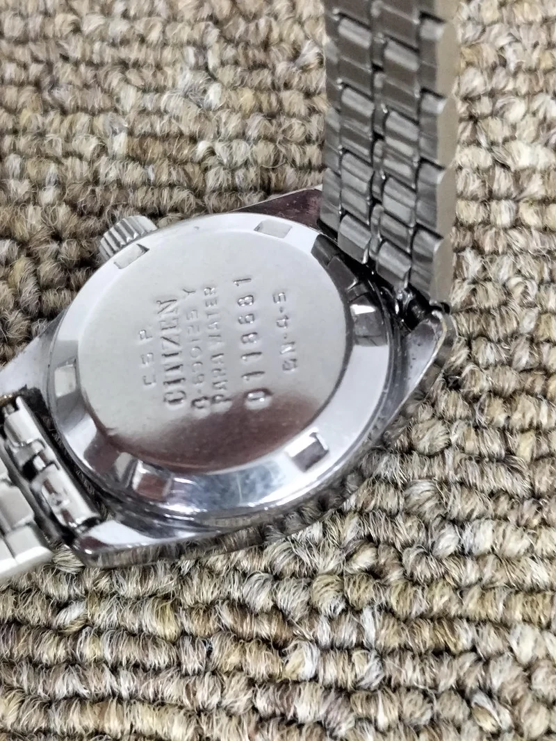 CITIZEN Uhr