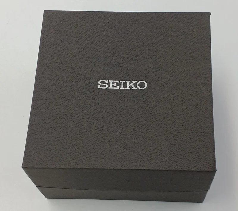 SEIKO Armbanduhr 8T67-00C0