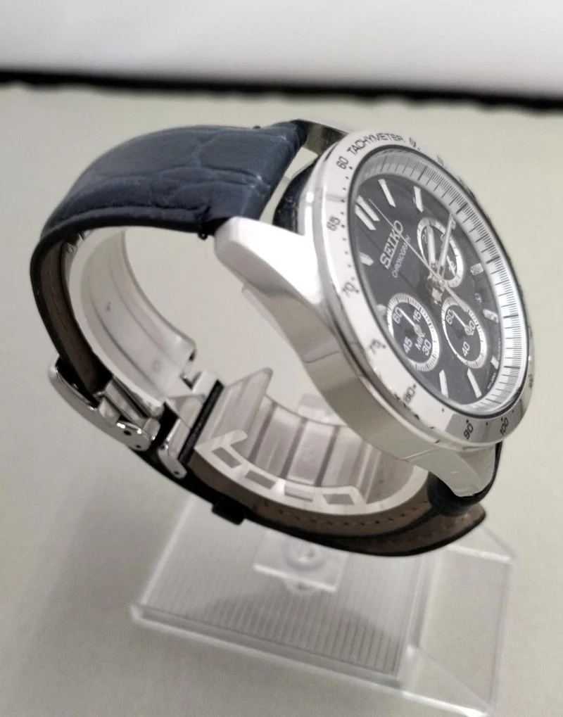 SEIKO Quarz-Analog-Armbanduhr 8T63-00D0