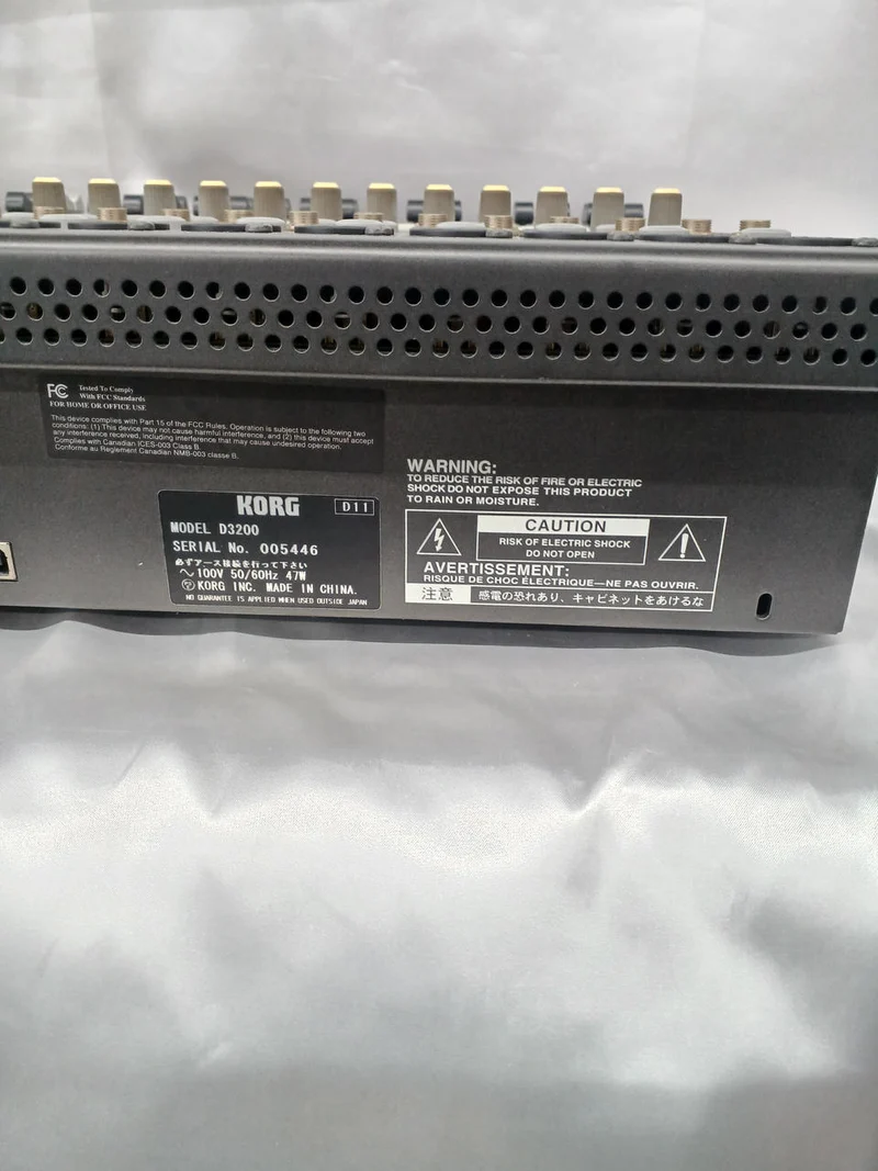 [SCHROTT] KORG CD/MTR D3200