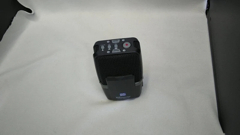 ZOOM Handy Recorder H2ESSENTIAL
