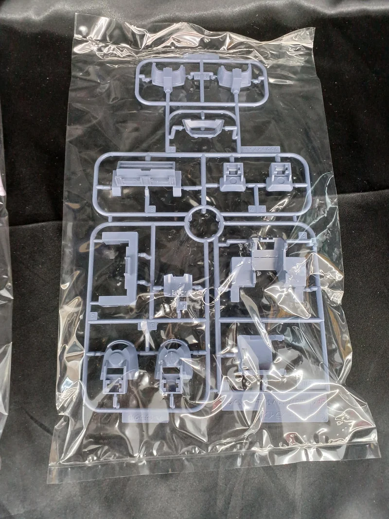 BANDAI 1/100 MG Wertvolles 'Mobile Suit Z Gundam'-Set