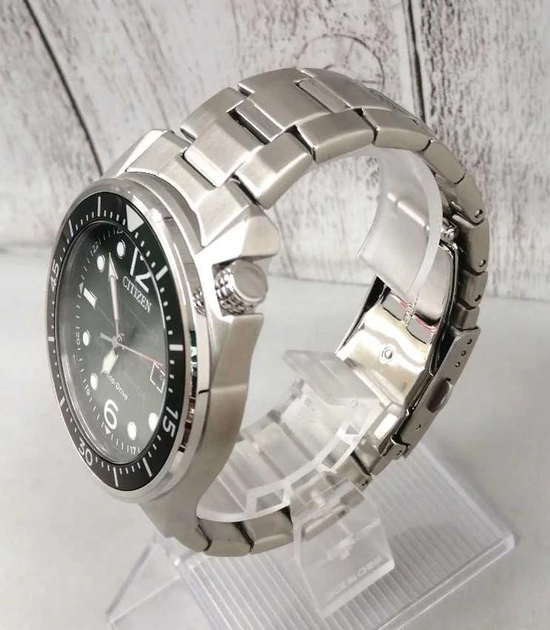 CITIZEN Eco-Drive Armbanduhr AW1715-86X
