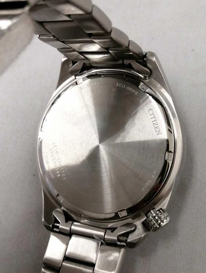CITIZEN Eco-Drive Armbanduhr AW1715-86X