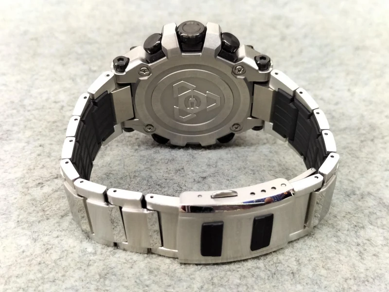 CASIO Funk-Solar-G-SHOCK MT-G Serie MTG-B3000D-1AJF