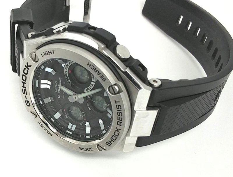 CASIO G-SHOCK GST-W110