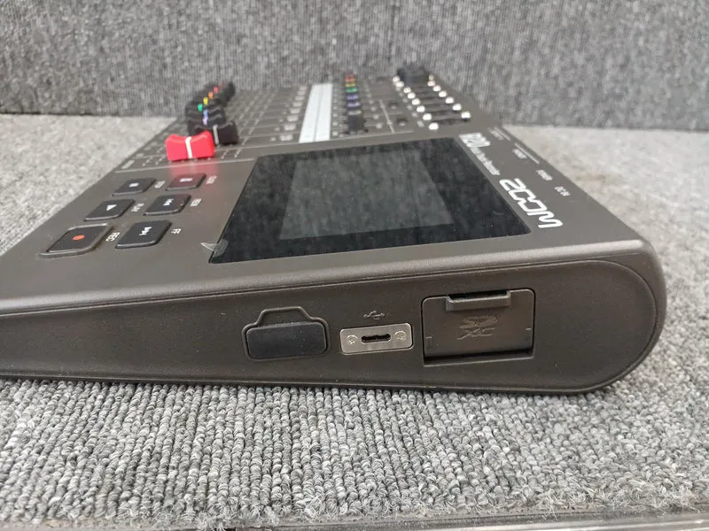 ZOOM MTR R20