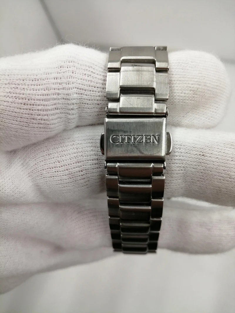 CITIZEN ECO-DRIVE Funkgesteuertes Solarfahrzeug H45-S112907
