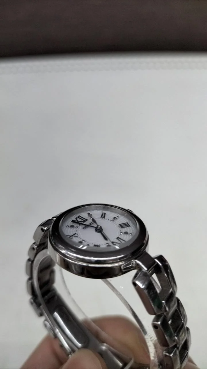 SEIKO Damen Solar V117-0CT0