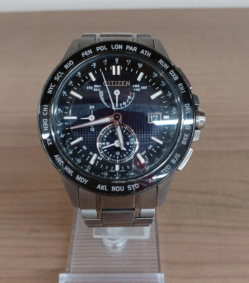 CITIZEN Atesa ECO-DRIVE Schwarz×Silber Zustand B